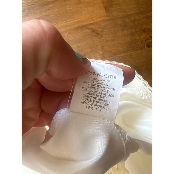 Vintage White Lace Nightgown Sleeveless Sleep Dress Large Romantic Made in USA - Picture 15 of 16